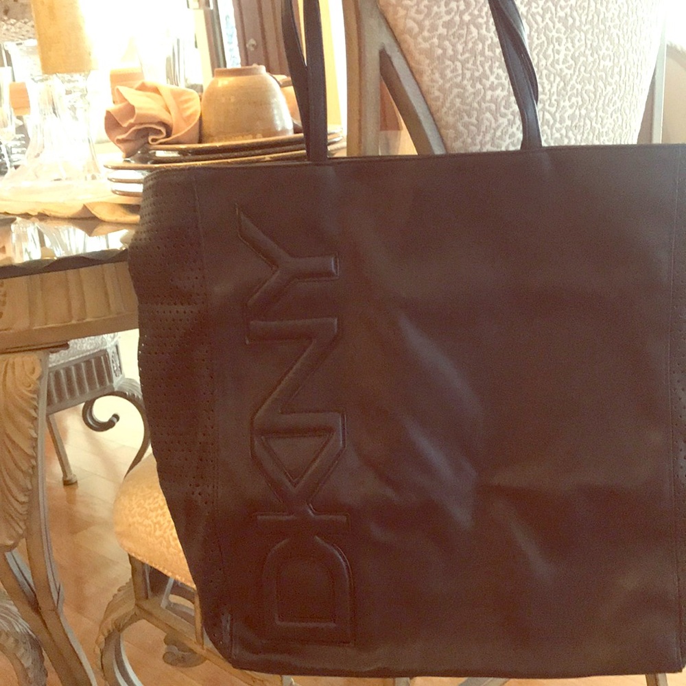 DKNY Shoulder Tote .
